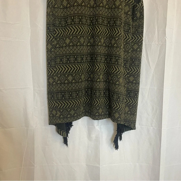 C Wonder Women’s Open Front Sleeveless Fringed Cardigan Kimono Geometric Pattern - Picture 13 of 13